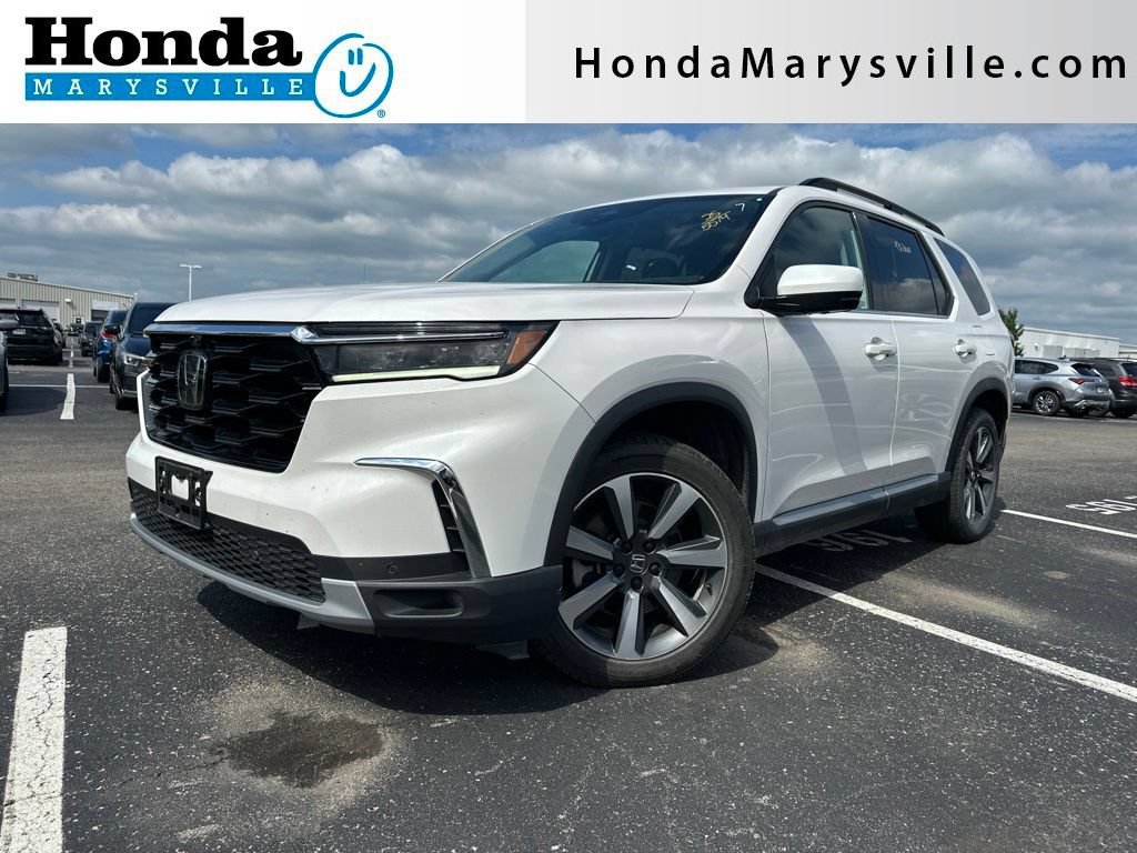 Used 2025 Honda Pilot Elite