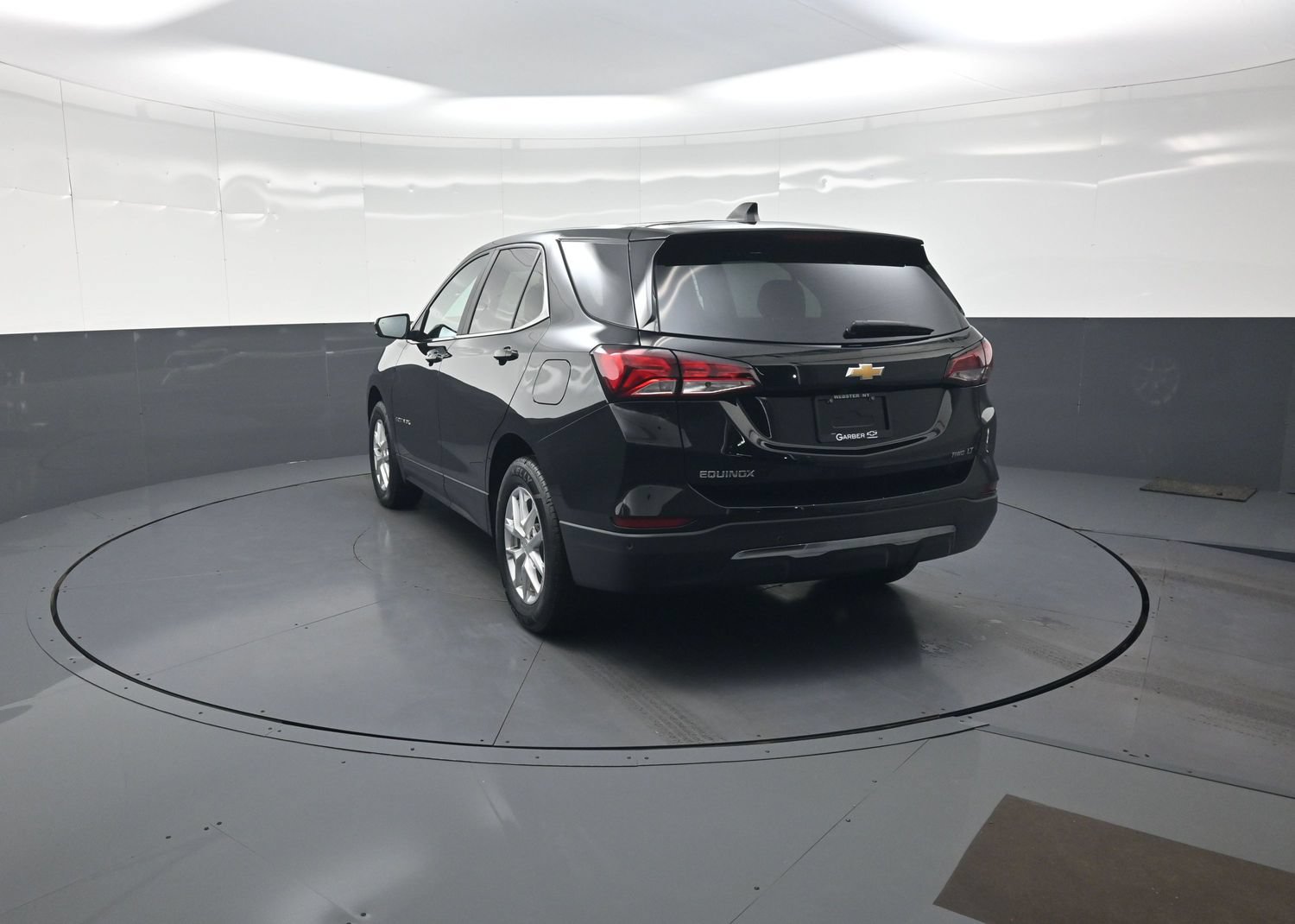 Used 2024 Chevrolet Equinox LT AWD/4WD image 5