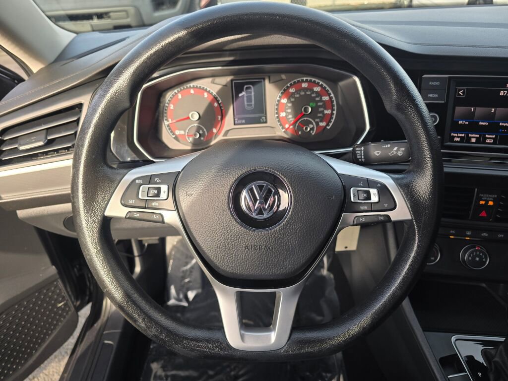 Used 2019 Volkswagen Jetta R-Line image 26