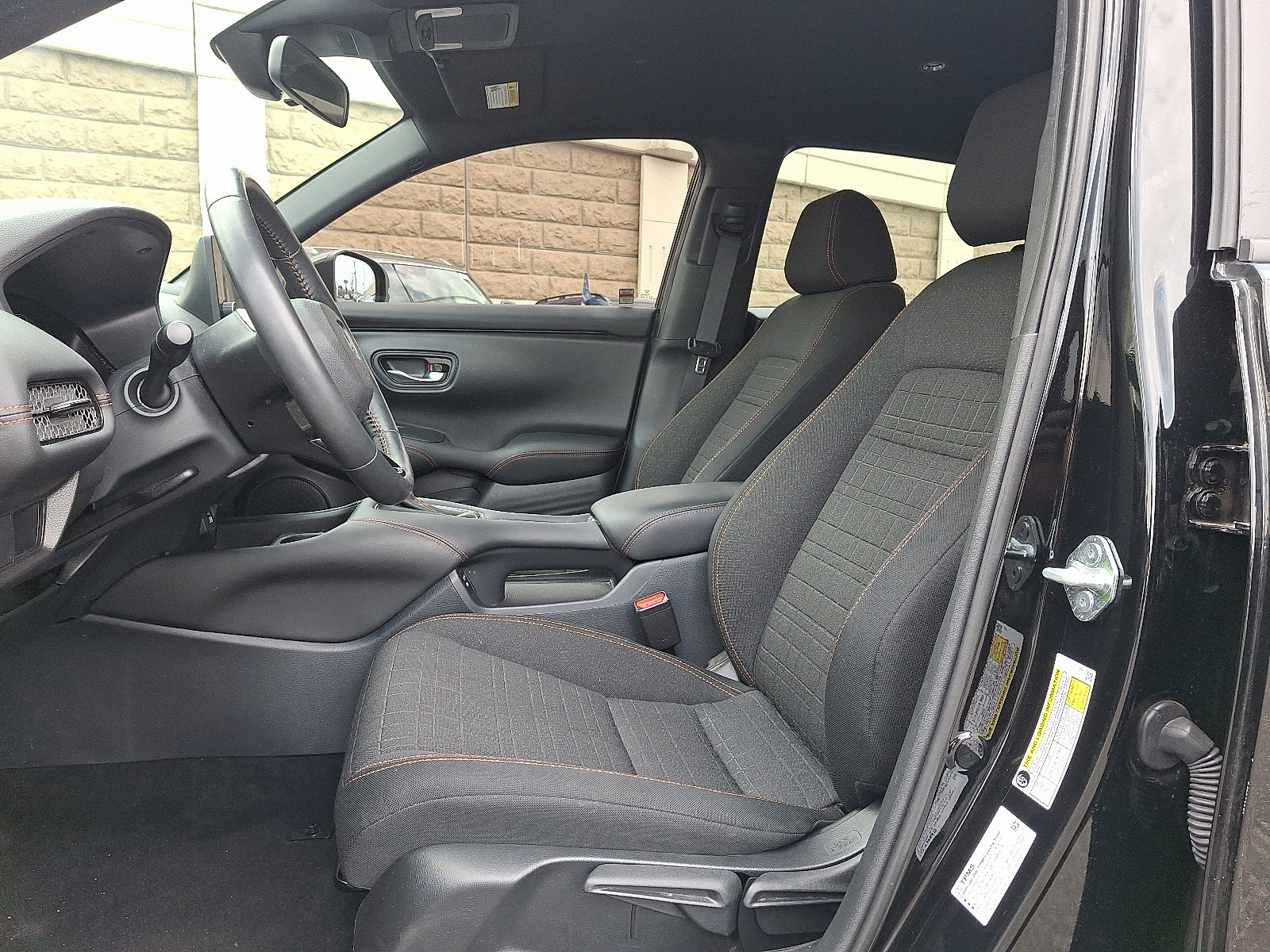 Used 2025 Honda HR-V Sport image 13