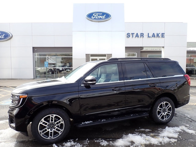 New 2026 Ford Expedition Active image 1