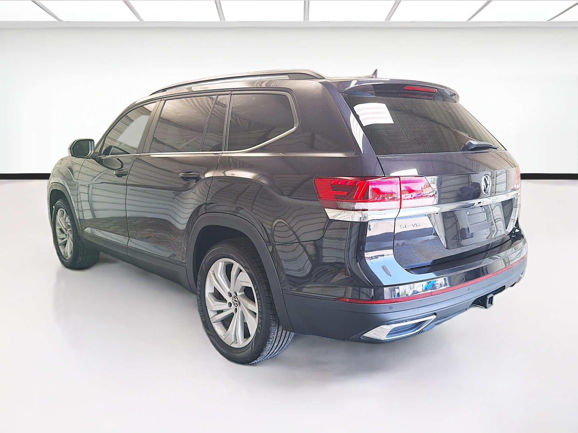 Used 2022 Volkswagen Atlas SE FWD image 6
