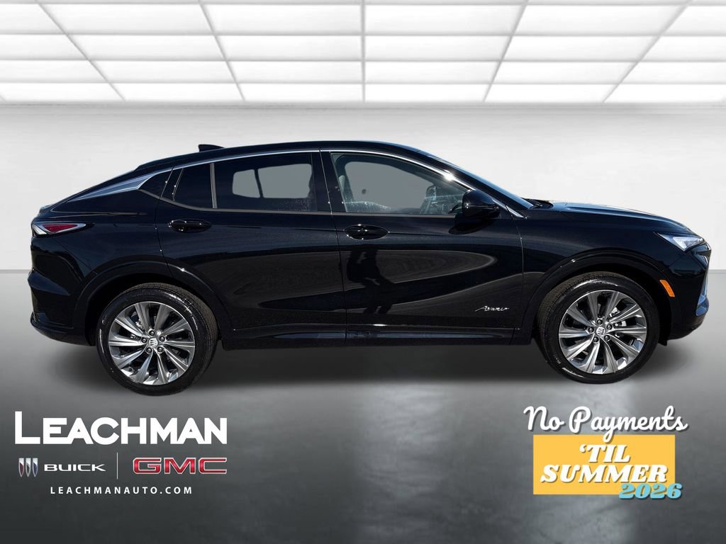 Certified 2025 Buick Envista Avenir image 2