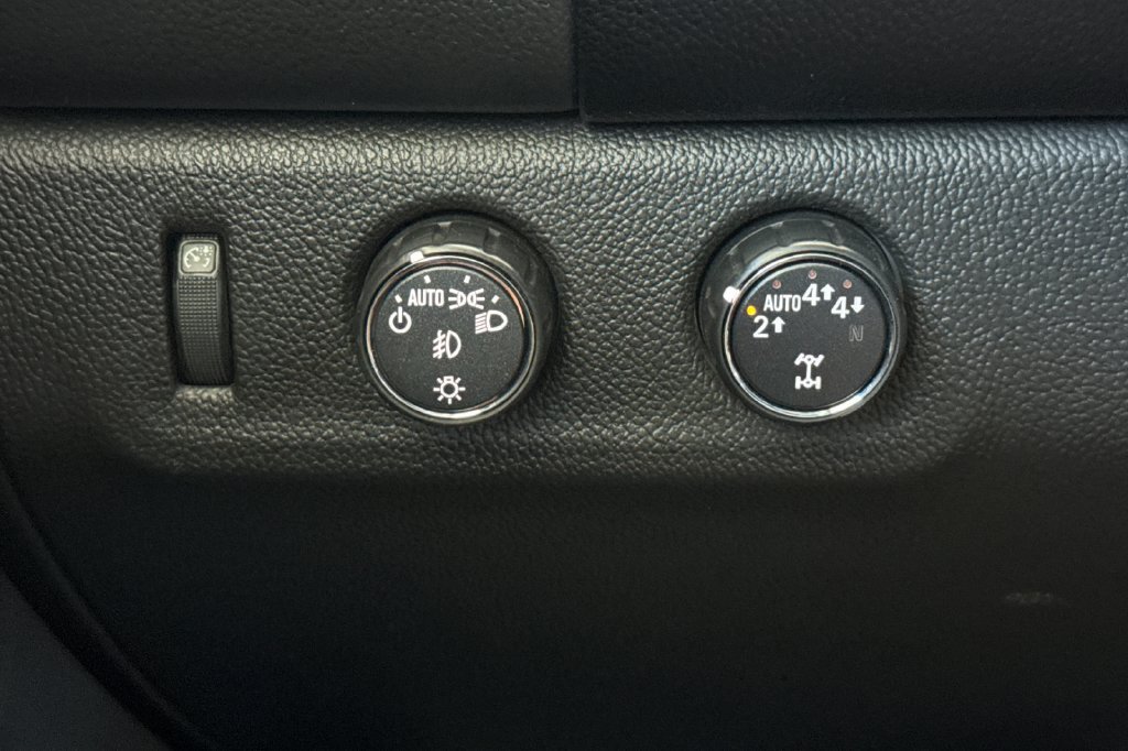 Used 2018 GMC Canyon Denali AWD/4WD image 30