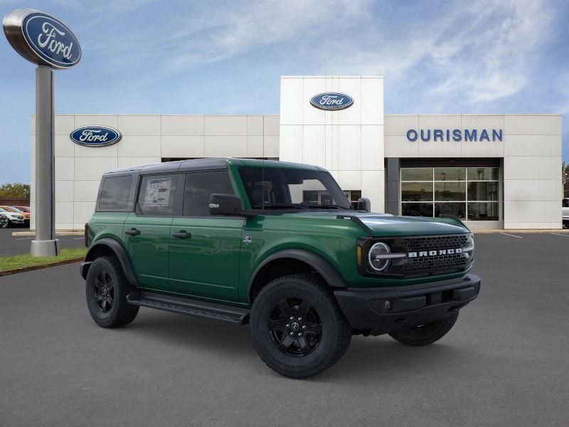 New 2025 Ford Bronco Outer Banks image 1