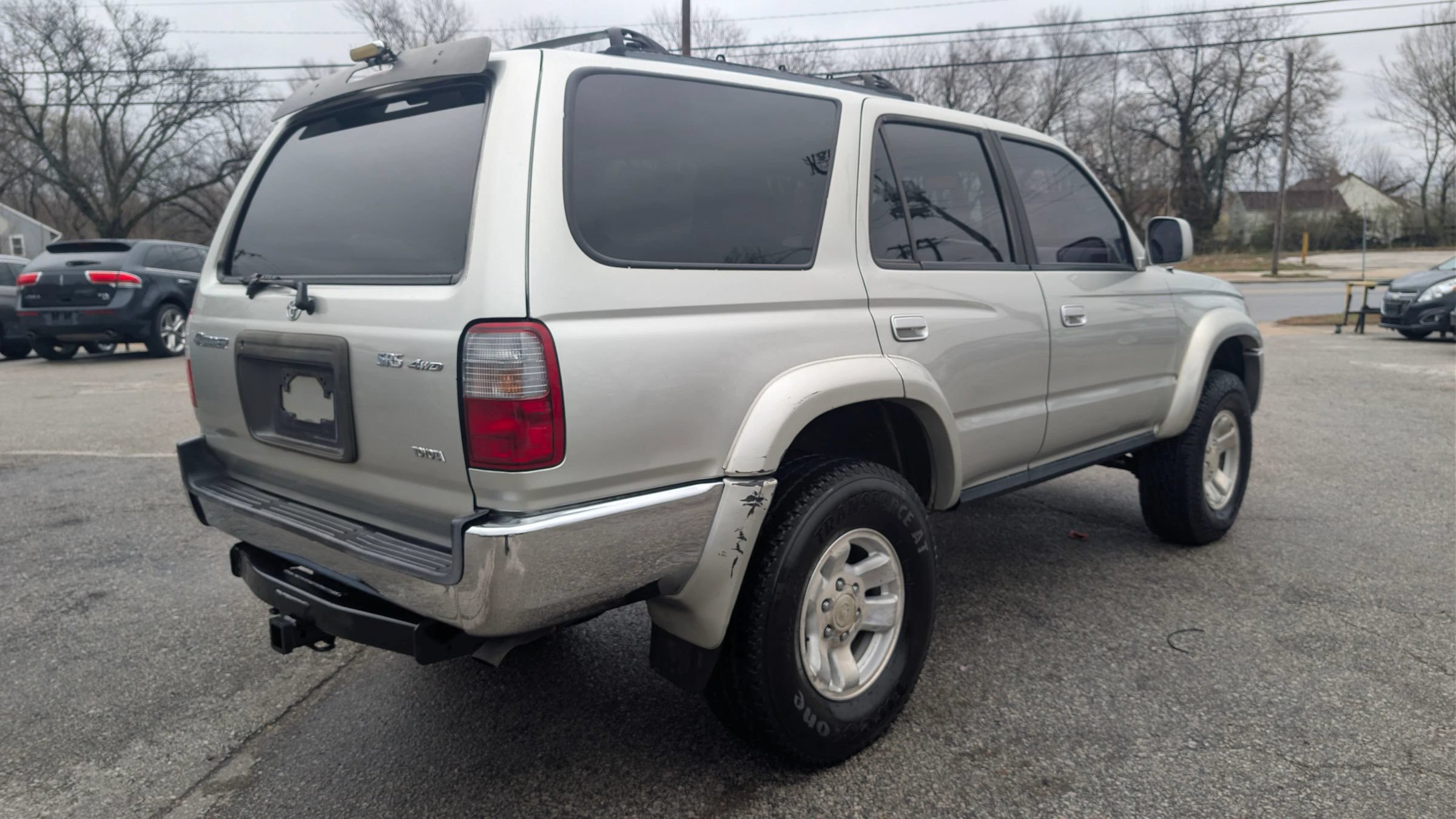 Used 2000 Toyota 4Runner SR5 AWD/4WD image 7