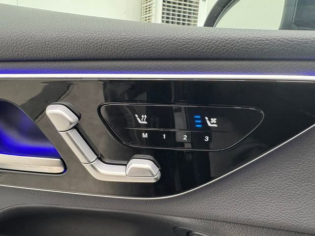 New 2026 Mercedes-Benz GLC 300 image 34