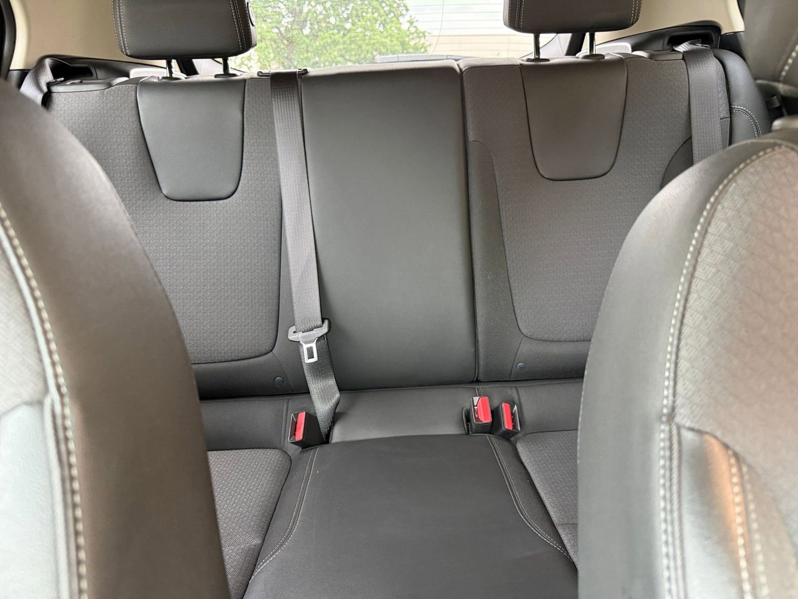 Used 2025 Buick Encore GX Preferred FWD image 38