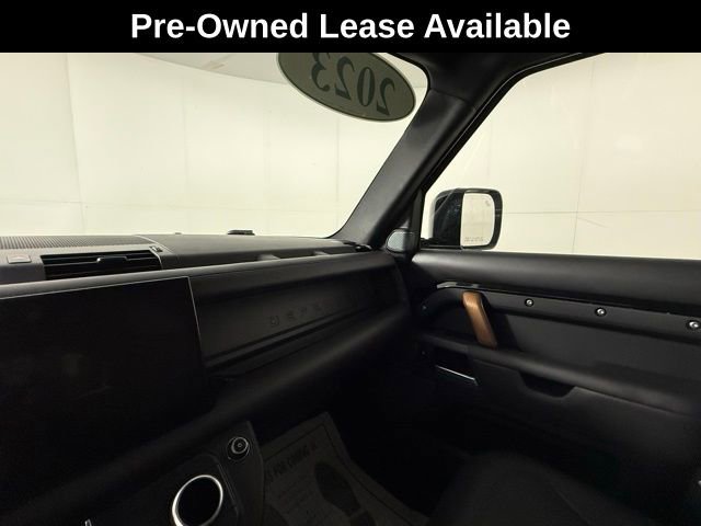 Used 2023 Land Rover Defender 110 X image 12