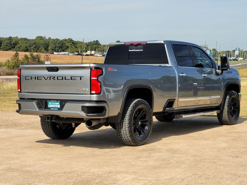 Used 2024 Chevrolet Silverado 3500 High Country w/ Technology Package image 4