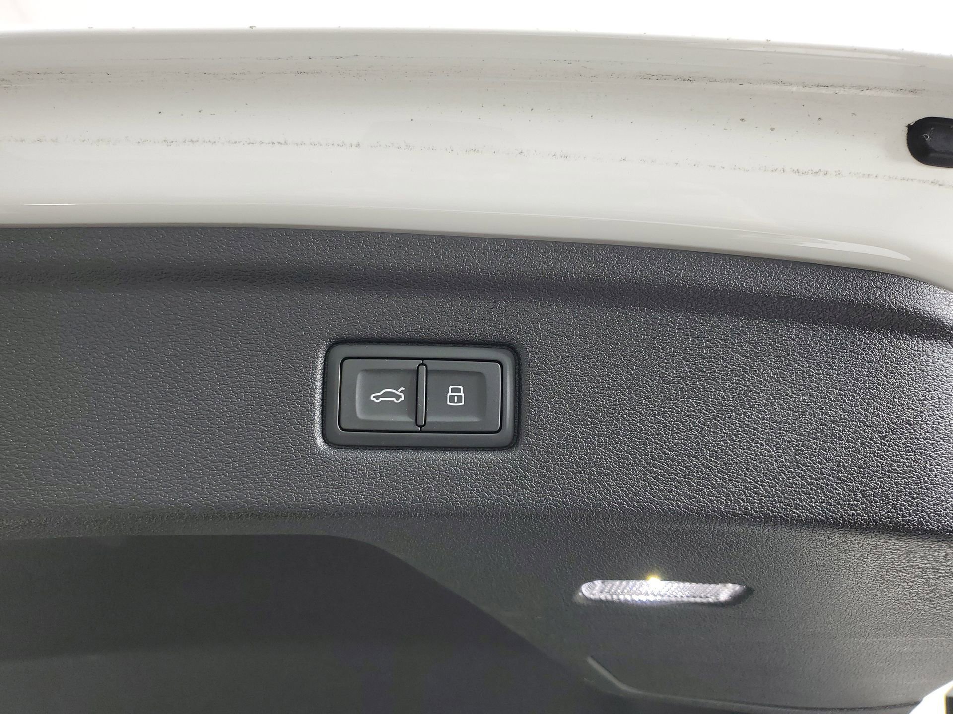 Used 2021 Audi A5 2.0T Premium w/ Convenience Package image 22