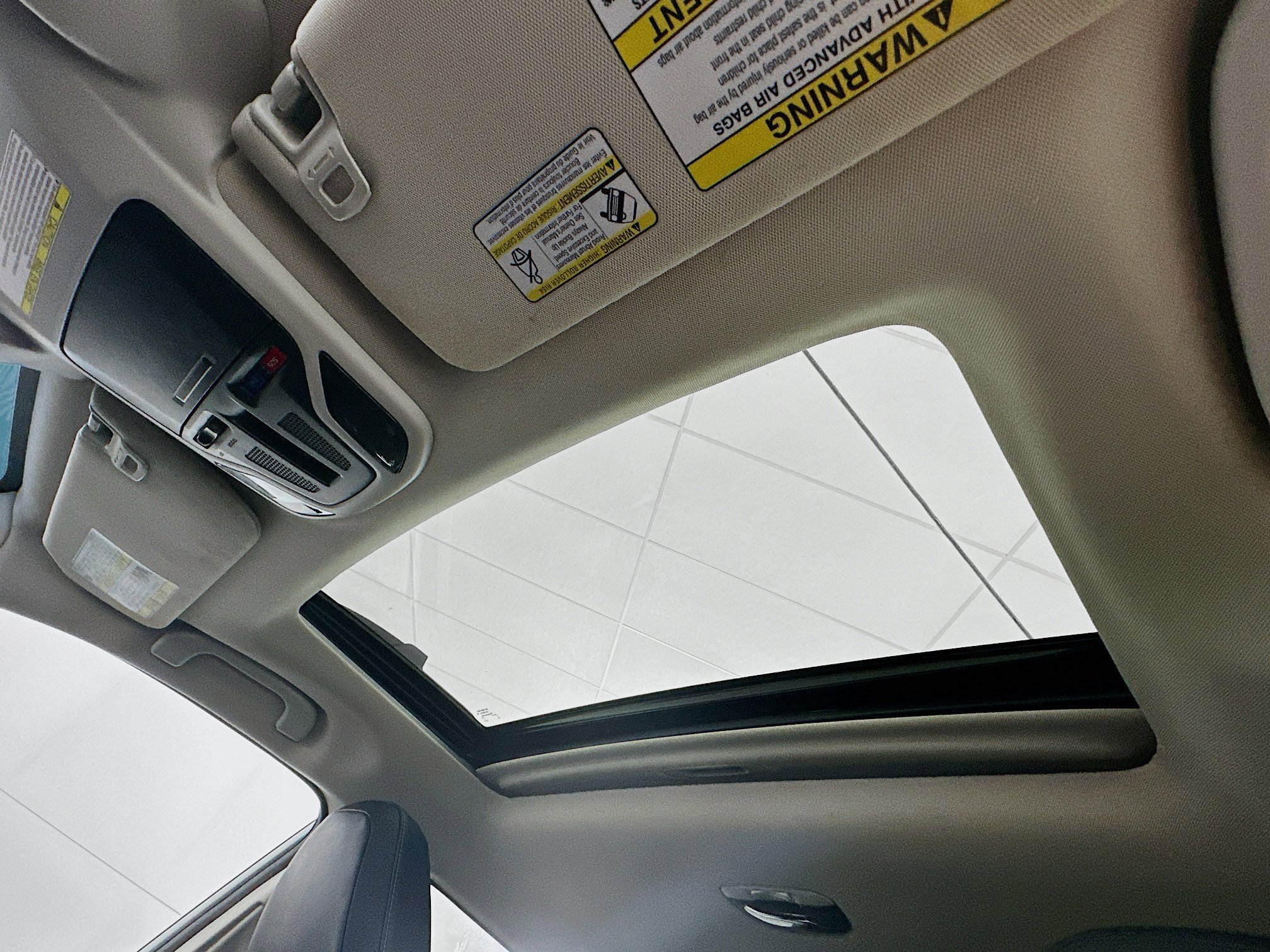 Used 2022 Subaru Outback Limited image 25