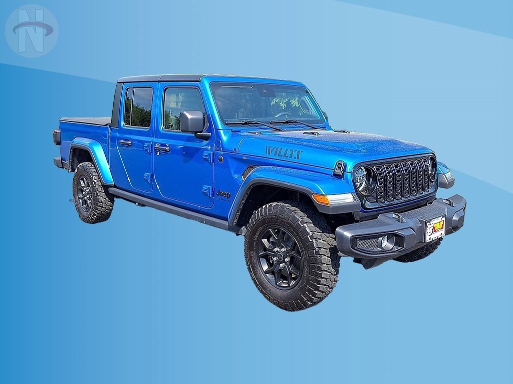Used 2025 Jeep Gladiator Sport AWD/4WD image 2