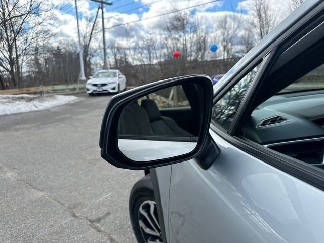 Used 2024 Toyota Corolla Cross S AWD/4WD image 15