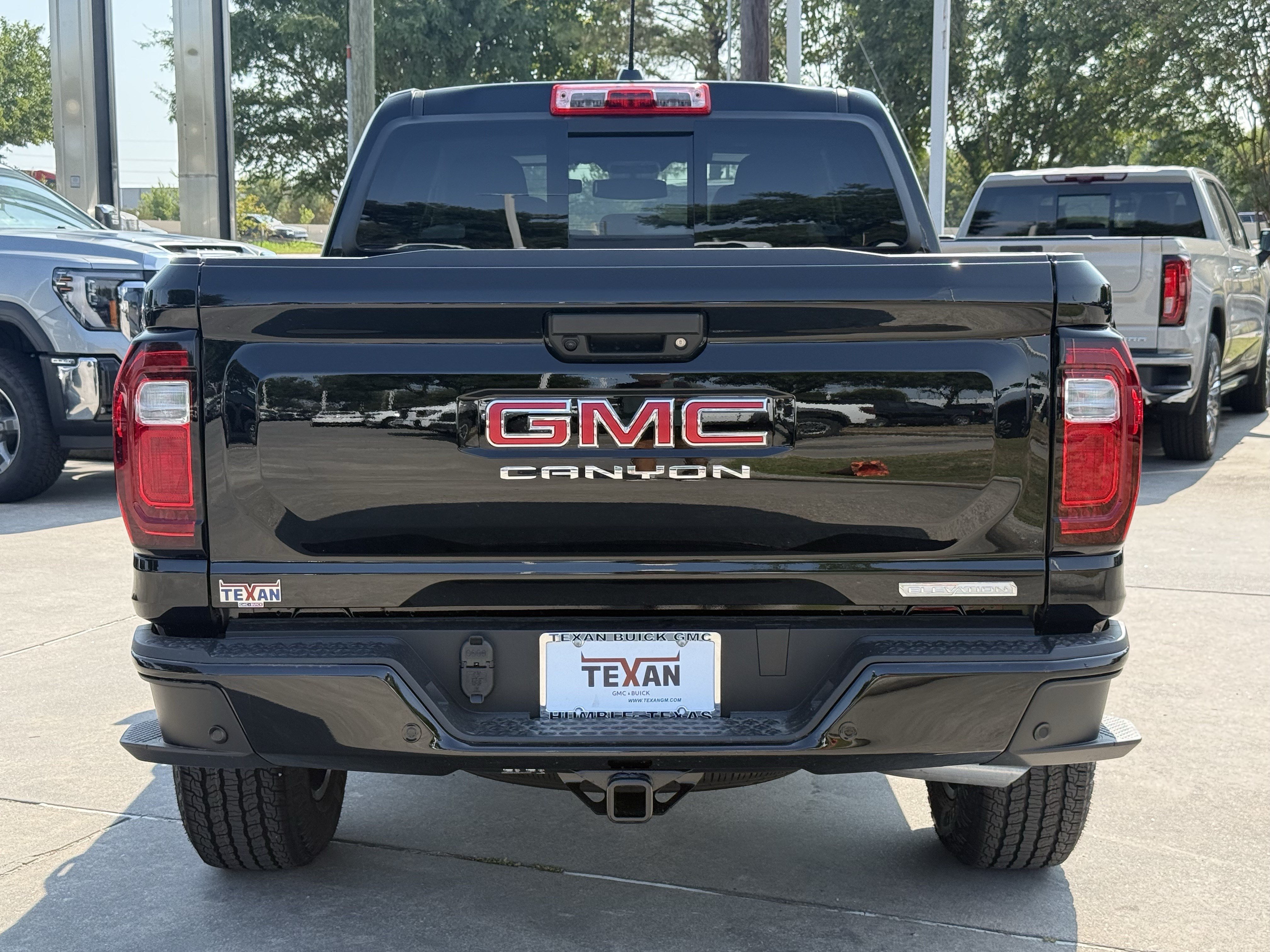 New 2026 GMC Canyon Elevation w/ Convenience Package RWD image 6