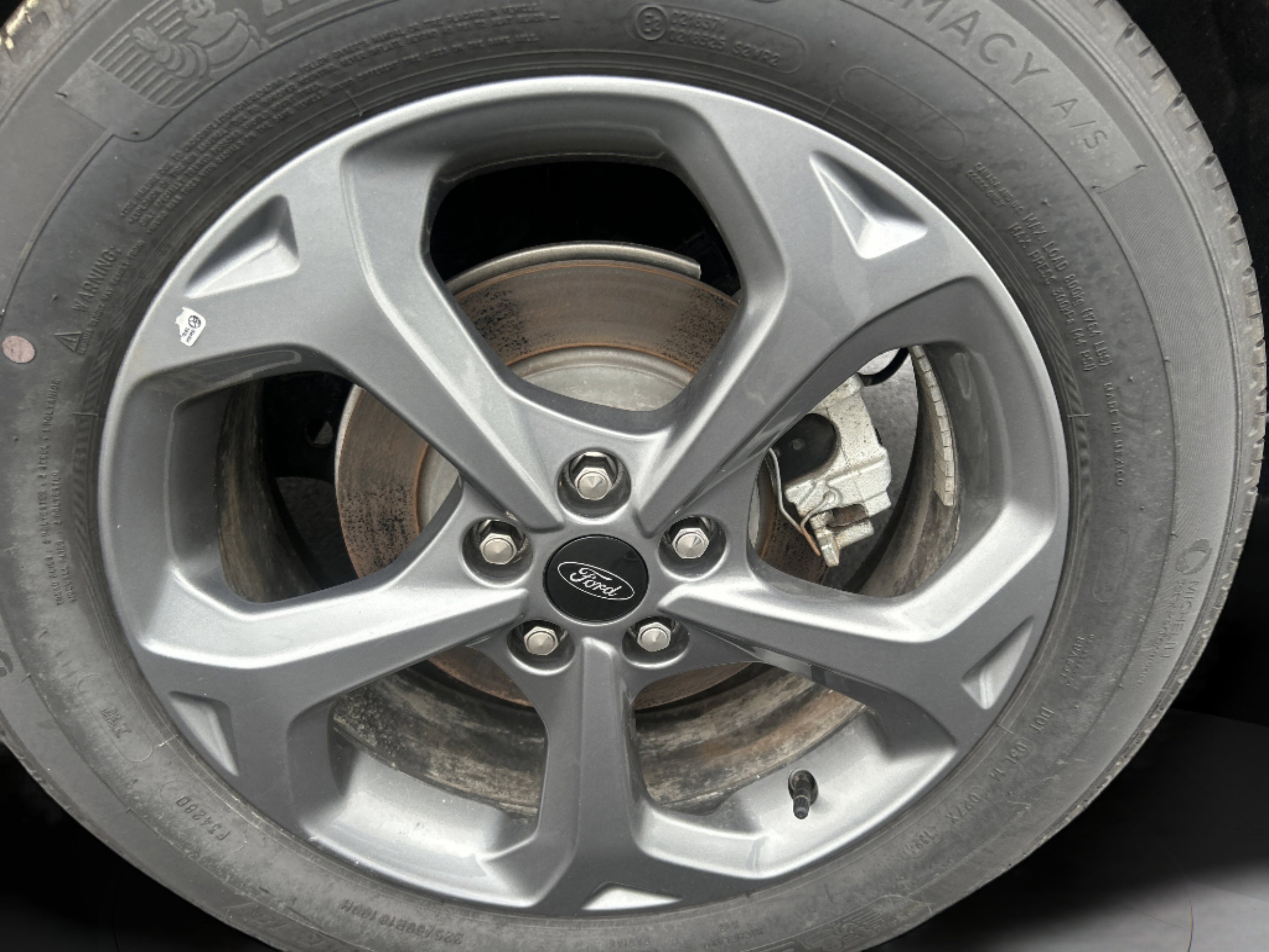 Used 2024 Ford Escape ST-Line image 23