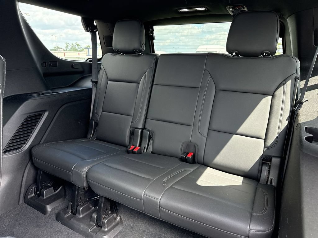 Used 2021 Chevrolet Tahoe LT w/ LT Signature Package AWD/4WD image 24