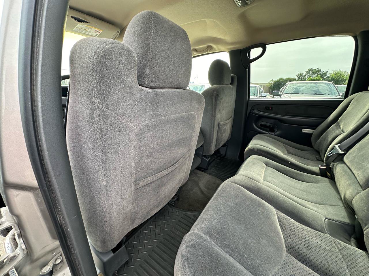 Used 2003 Chevrolet Silverado 2500 LS RWD image 19