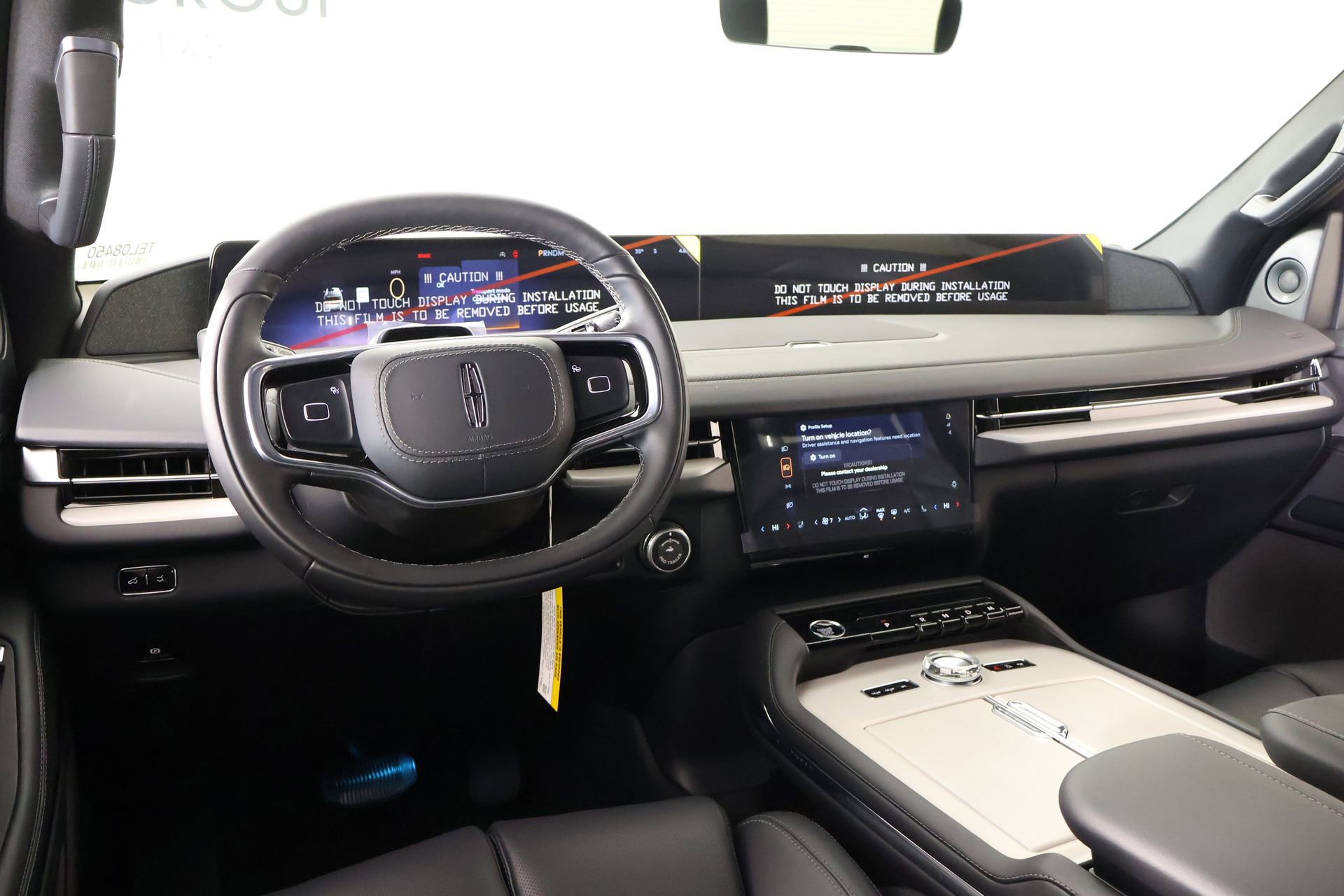 New 2026 Lincoln Navigator Reserve w/ Jet Appearance Package image 2