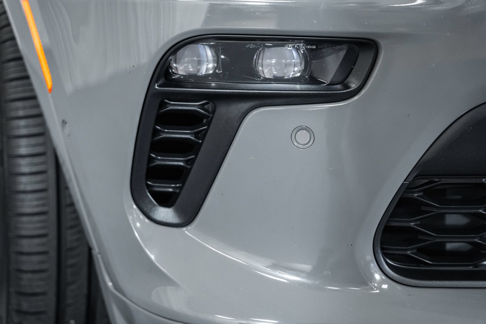 Used 2022 Dodge Durango SRT w/ Black Package AWD/4WD image 18