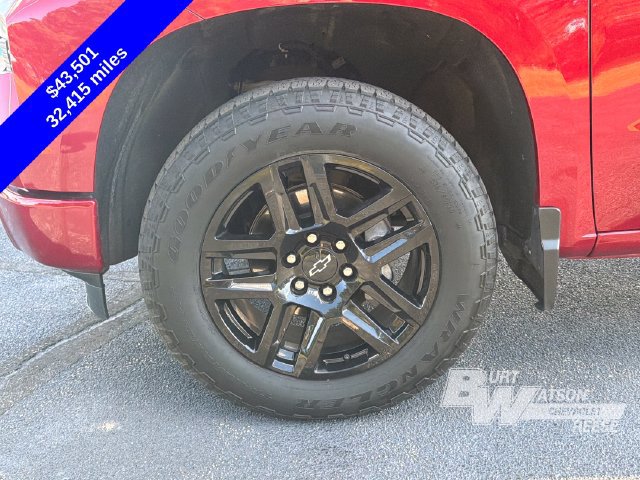 Used 2025 Chevrolet Silverado 1500 RST w/ RST All Star Premium Package AWD/4WD image 16