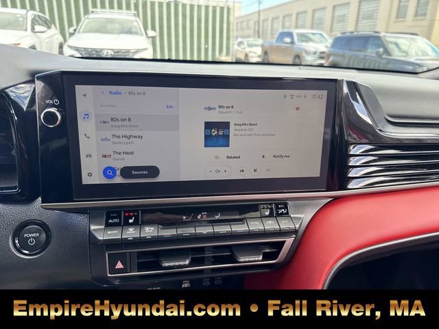 Used 2025 Toyota Camry XSE image 22