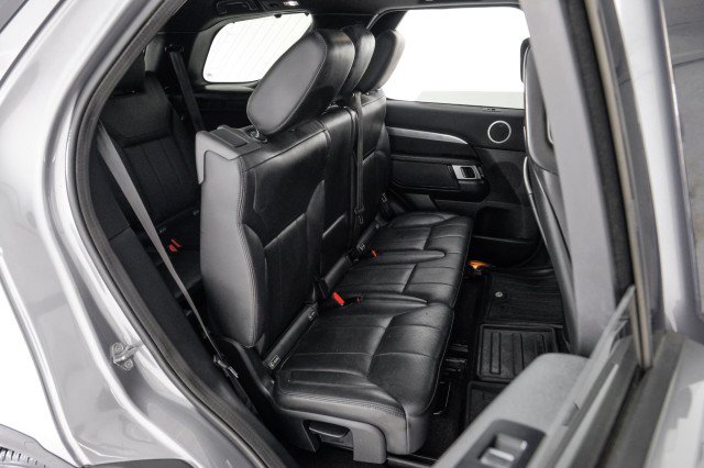 Used 2020 Land Rover Discovery Landmark AWD/4WD image 40