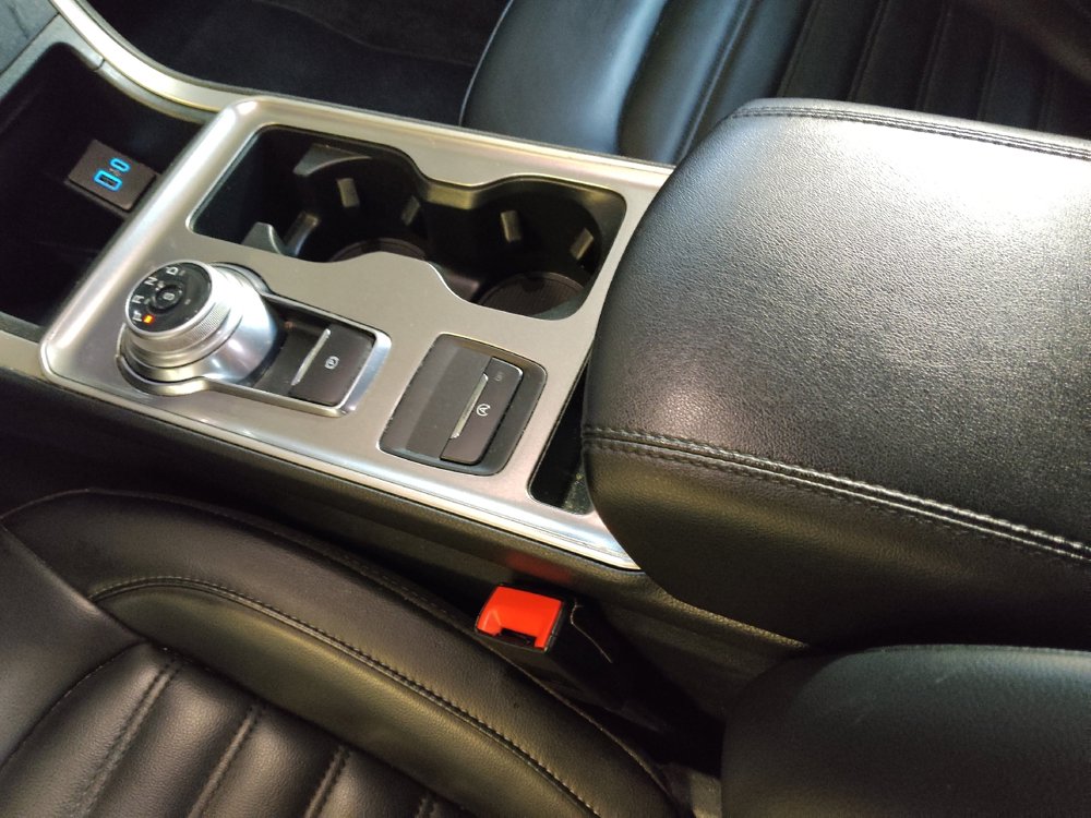 Used 2024 Ford Edge SEL image 26