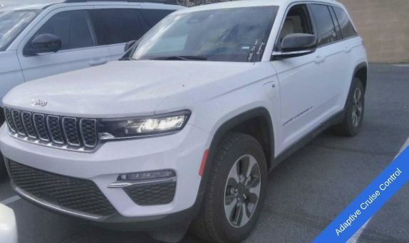 Used 2024 Jeep Grand Cherokee Limited 4xe AWD/4WD image 4