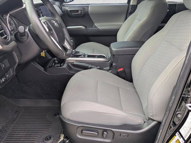 Used 2022 Toyota Tacoma SR5 RWD image 14