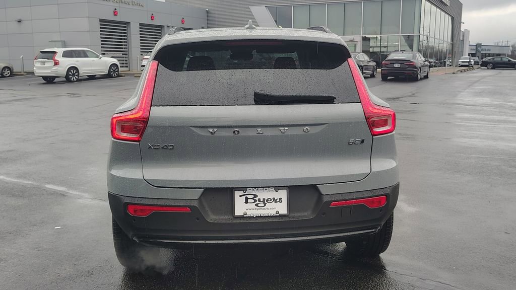 New 2026 Volvo XC40 B5 Plus w/ Climate Package image 31