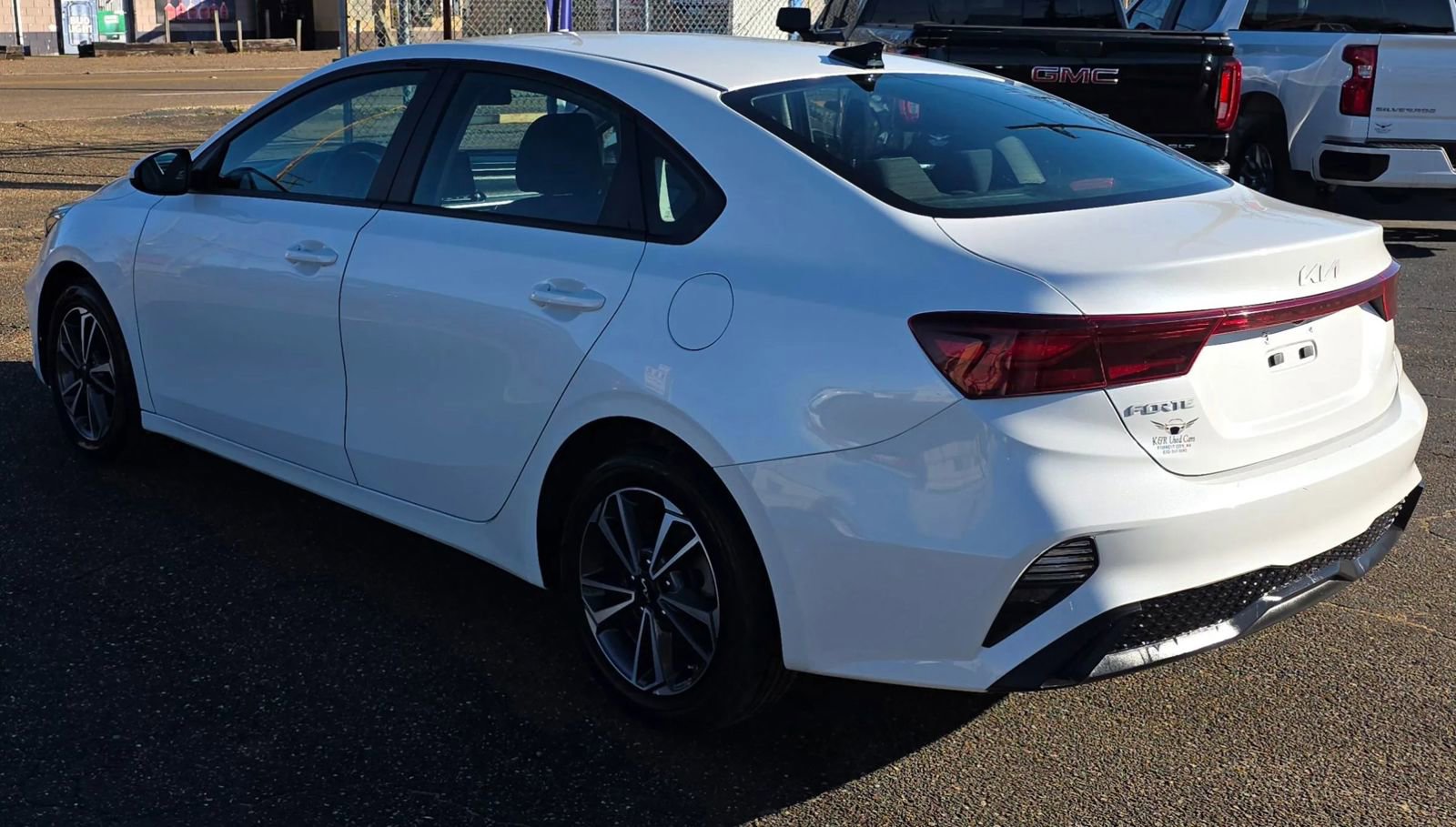 Used 2024 Kia Forte LXS FWD image 5