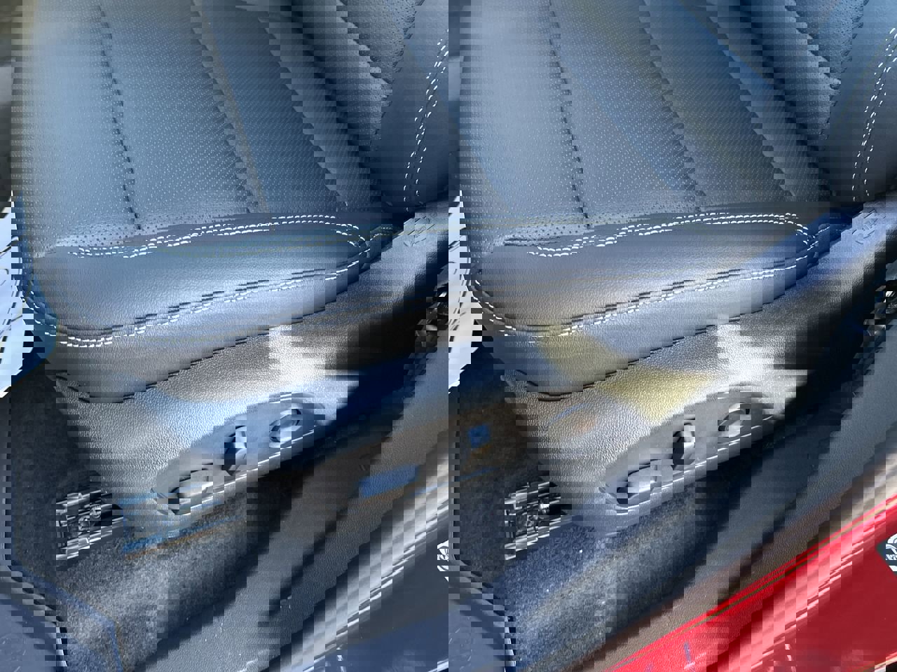 New 2026 Chevrolet Traverse LT w/ Enhanced Driving Package image 23