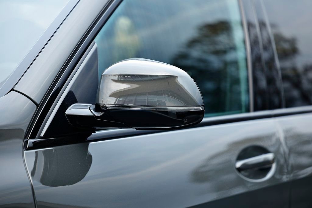 Used 2026 BMW X5 xDrive40i w/ M Sport Package image 10