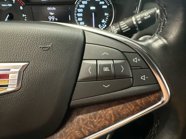 Used 2023 Cadillac XT5 Premium Luxury w/ LPO, Floor Liner Package AWD/4WD image 15