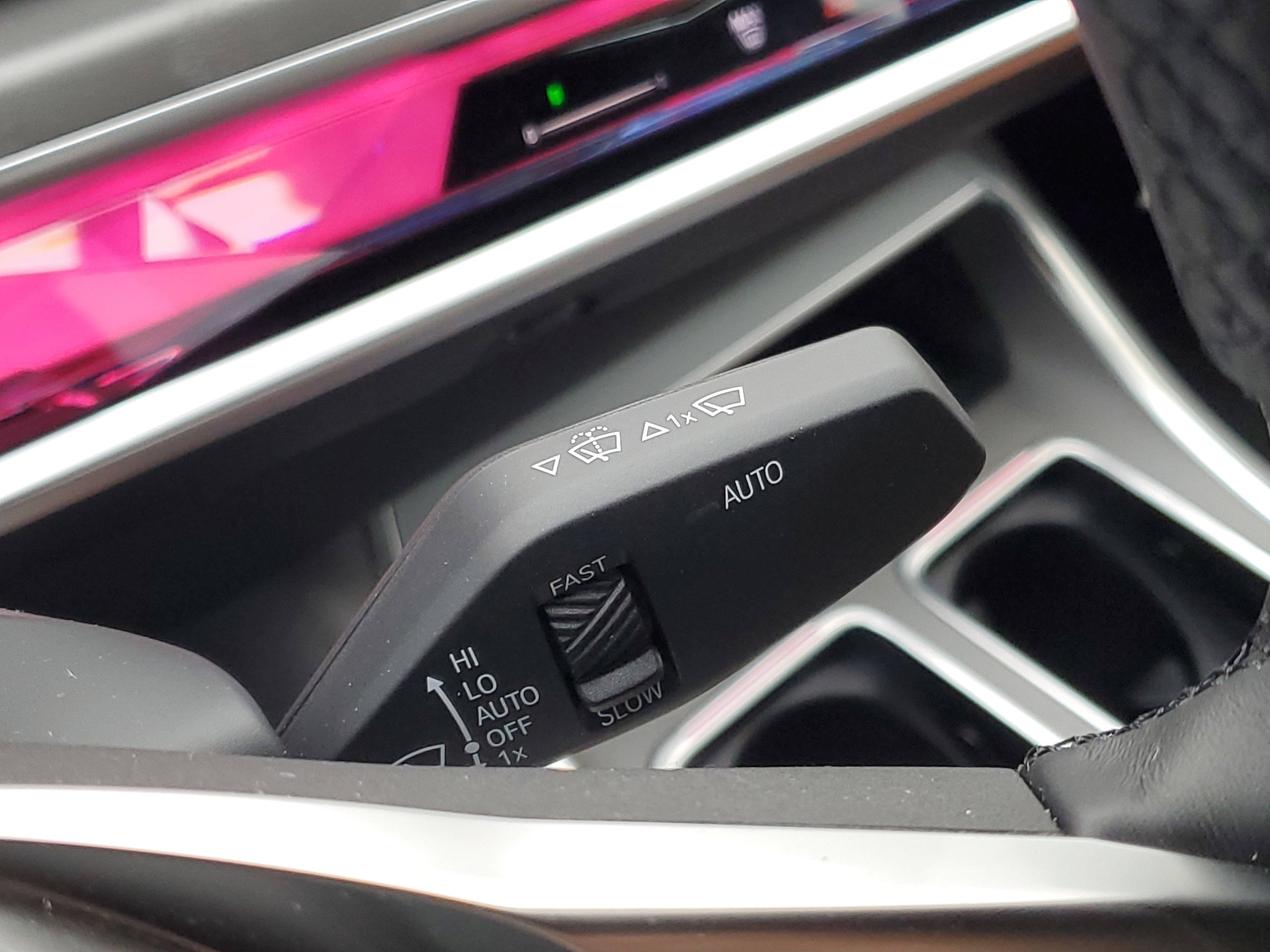 New 2025 BMW i7 eDrive50 w/ Premium Package image 15