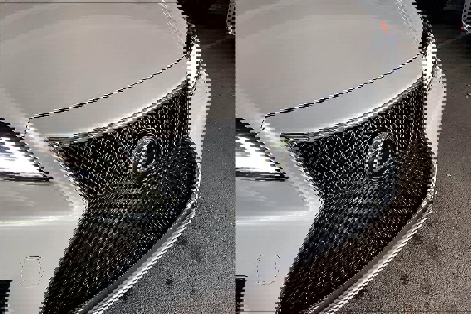 Used 2023 Lexus LS 500 AWD w/ Luxury Package image 29