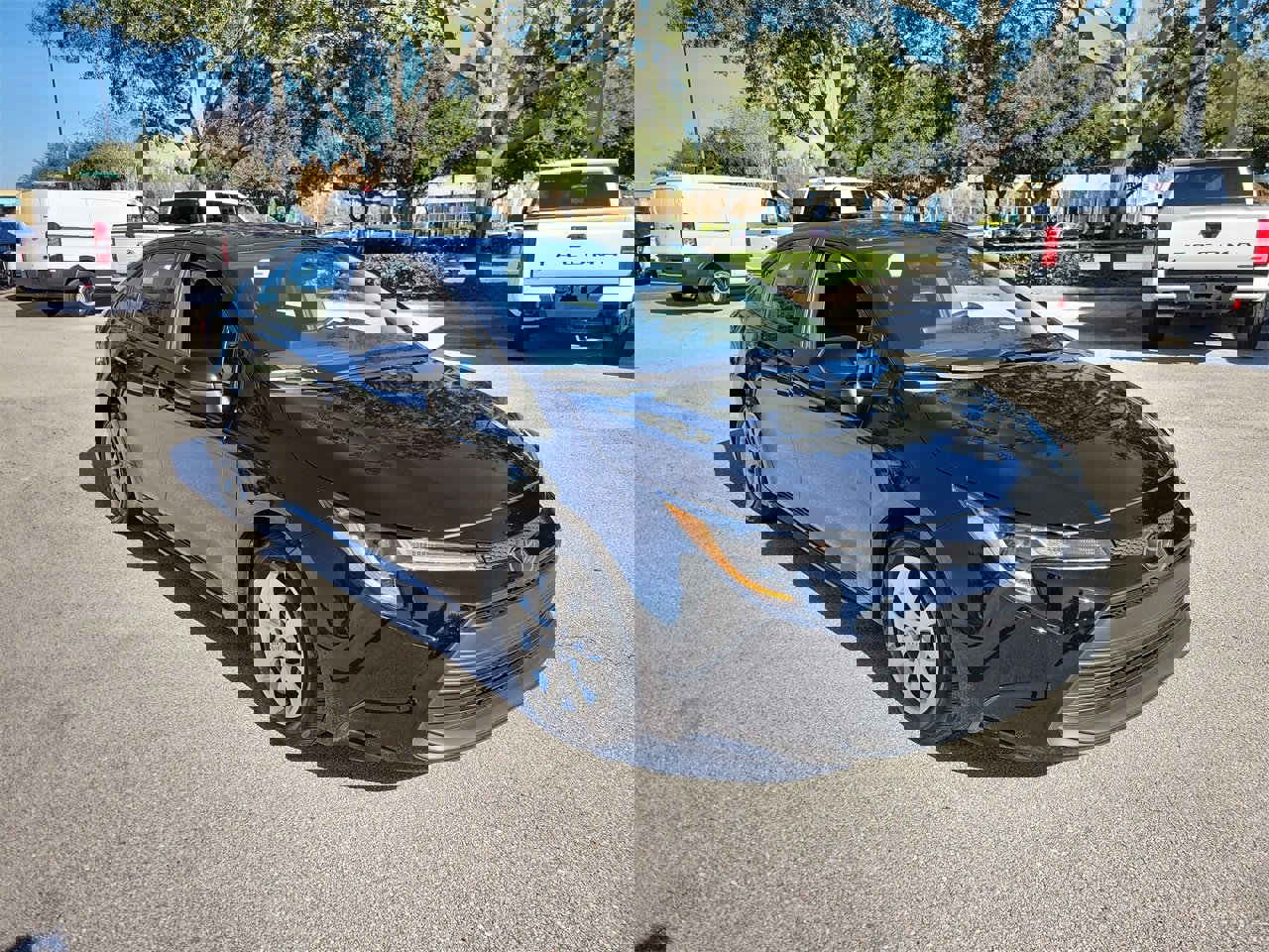 Used 2025 Toyota Corolla LE image 2