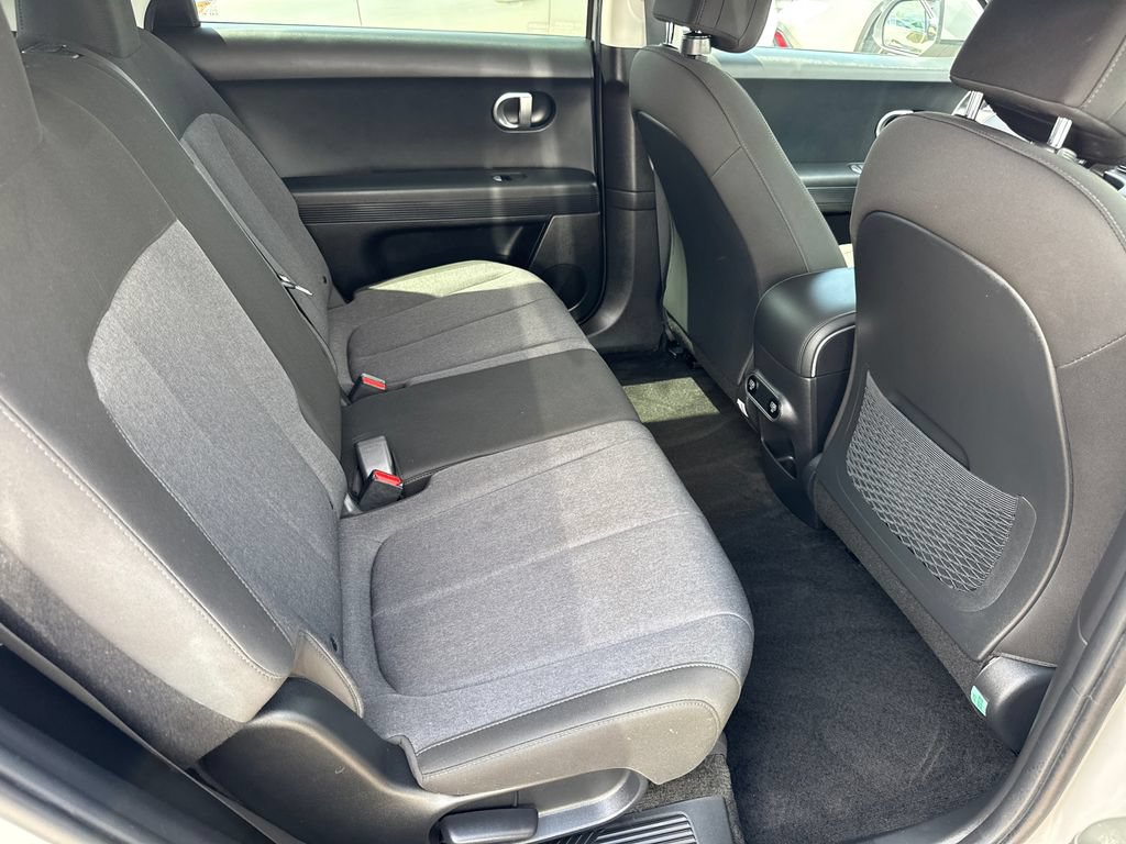 Used 2024 Hyundai Ioniq 5 SEL RWD image 18