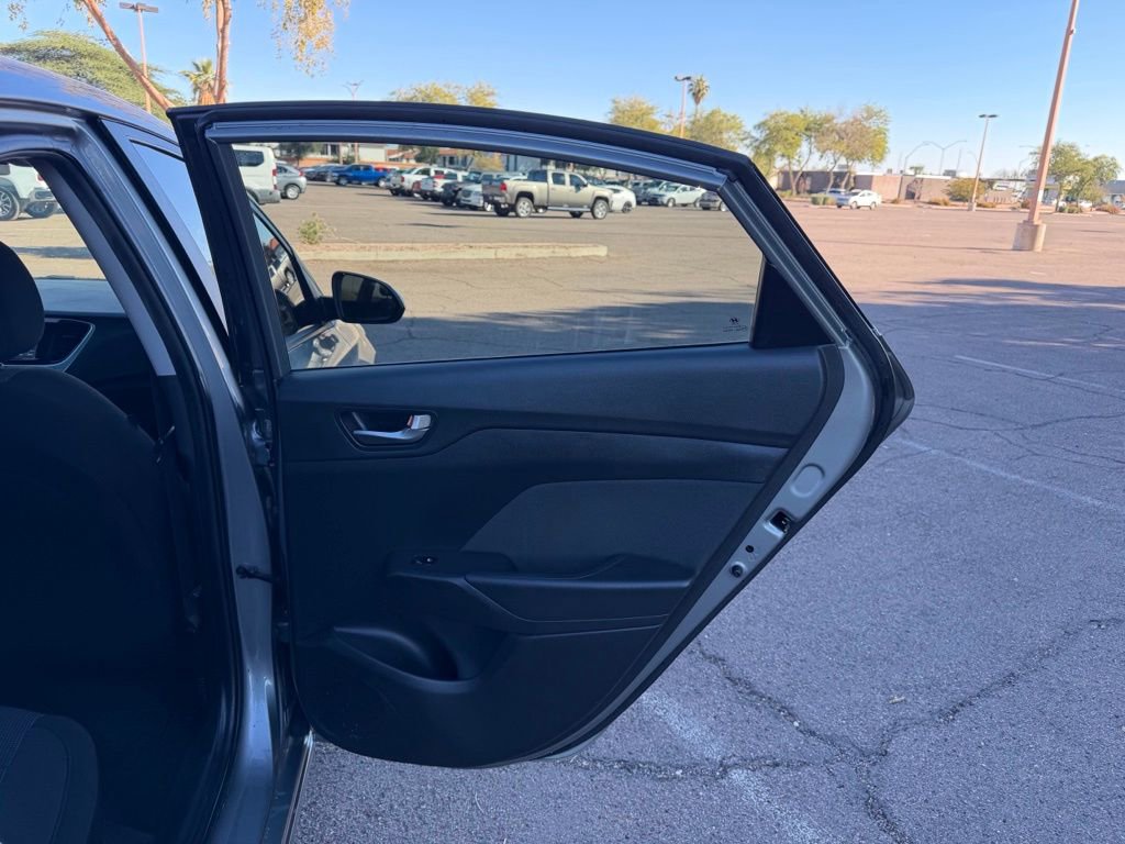 Used 2021 Hyundai Accent SE image 16