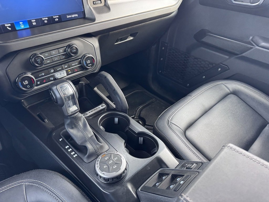 Used 2025 Ford Bronco Badlands image 34