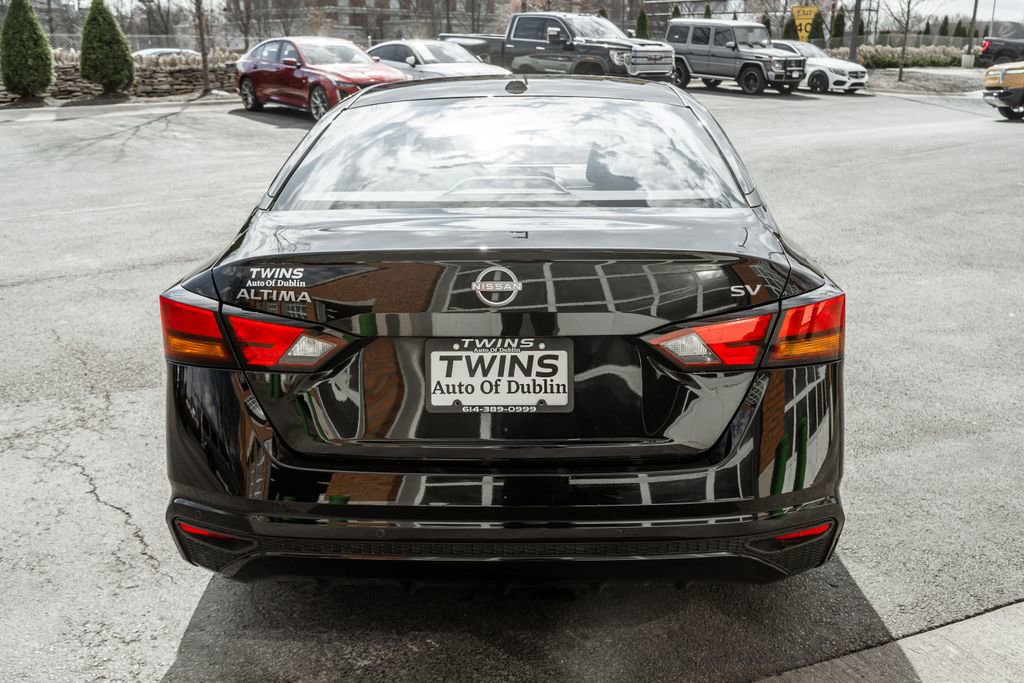 Used 2024 Nissan Altima 2.5 SV image 34