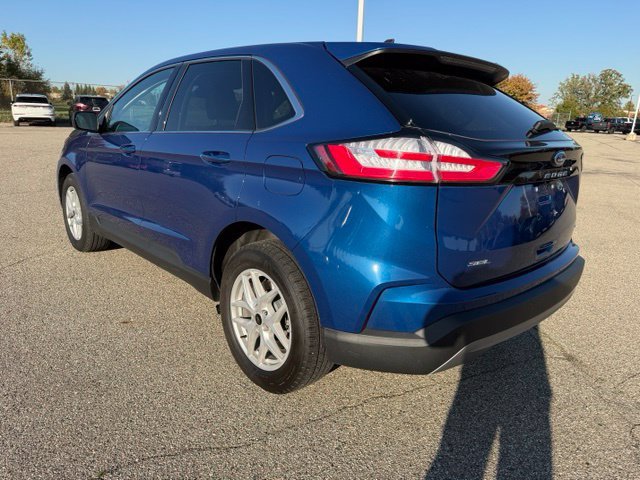 Used 2024 Ford Edge SEL w/ Convenience Package AWD/4WD image 4
