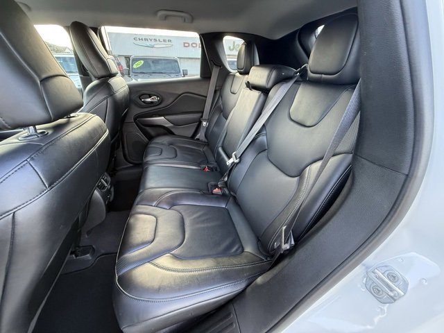 Certified 2022 Jeep Cherokee Latitude Lux image 10