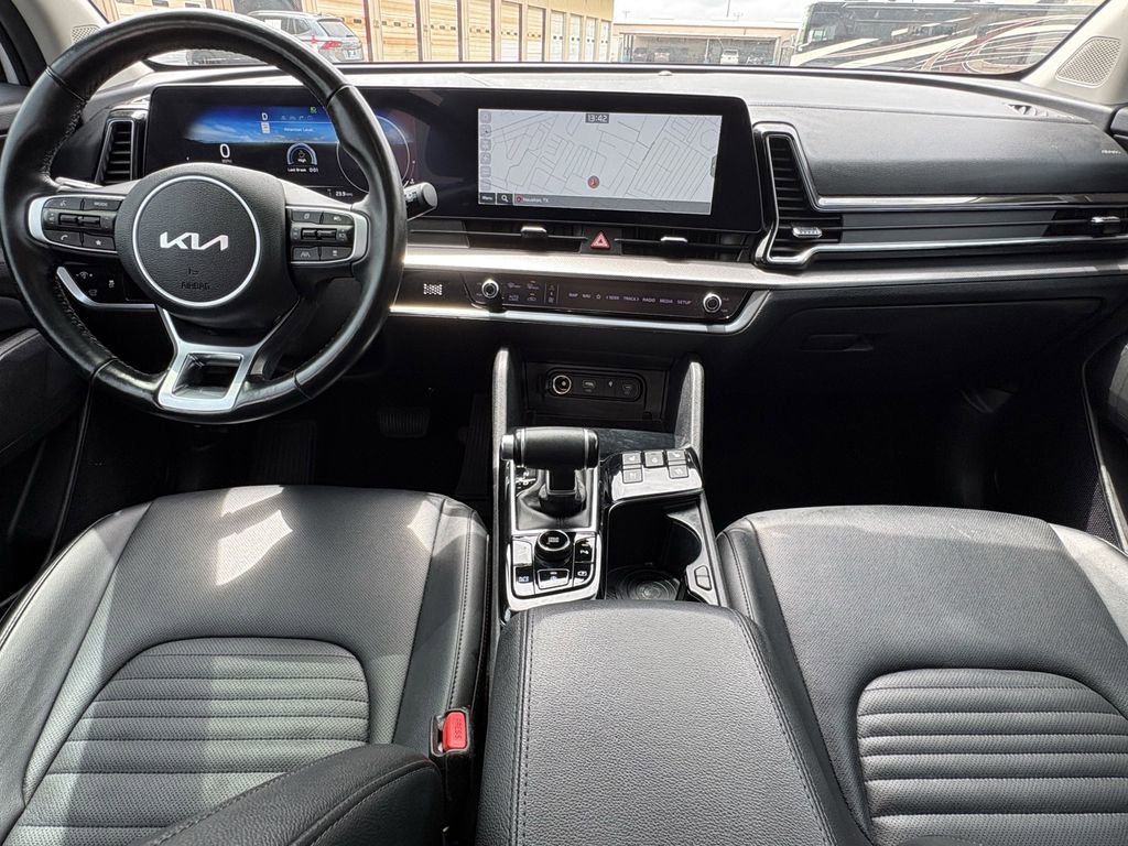 Used 2024 Kia Sportage SX image 26