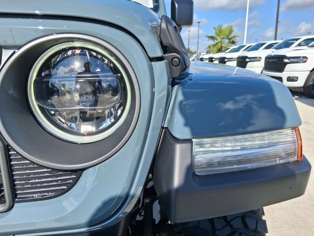 New 2026 Jeep Gladiator Sport AWD/4WD image 10