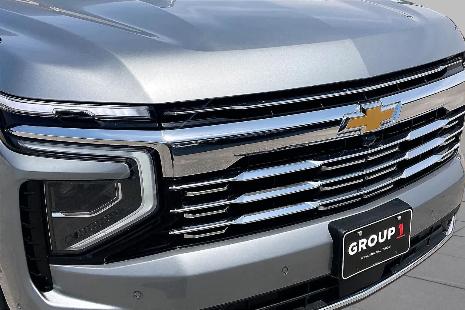 Used 2025 Chevrolet Tahoe Premier AWD/4WD image 31