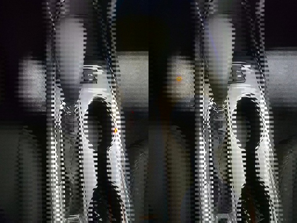 Used 2024 Chevrolet Malibu LT image 18