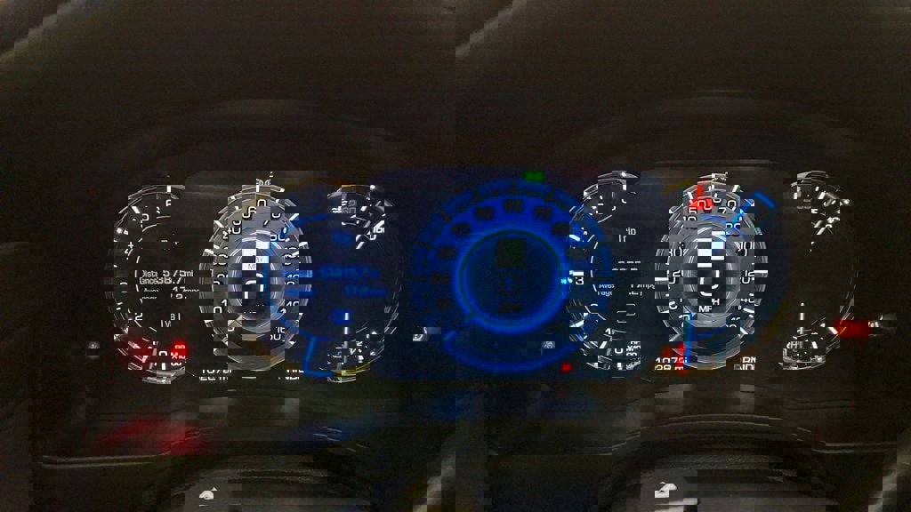 Used 2017 Cadillac Escalade Premium Luxury image 15