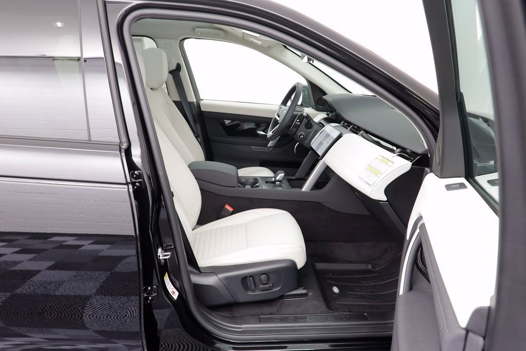 New 2025 Land Rover Discovery Sport S AWD/4WD image 21